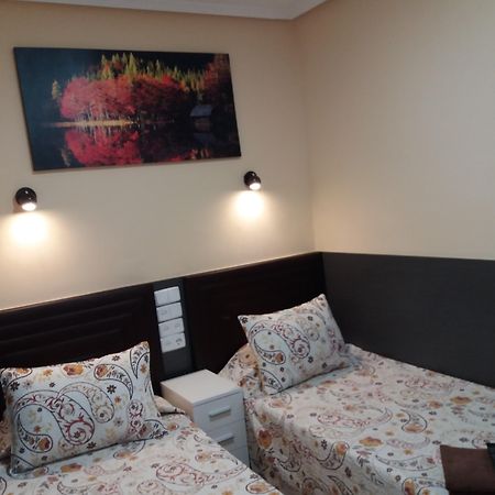 Hostal Numancia Madrid Dış mekan fotoğraf
