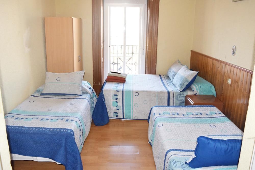 Hostal Numancia Madrid Dış mekan fotoğraf