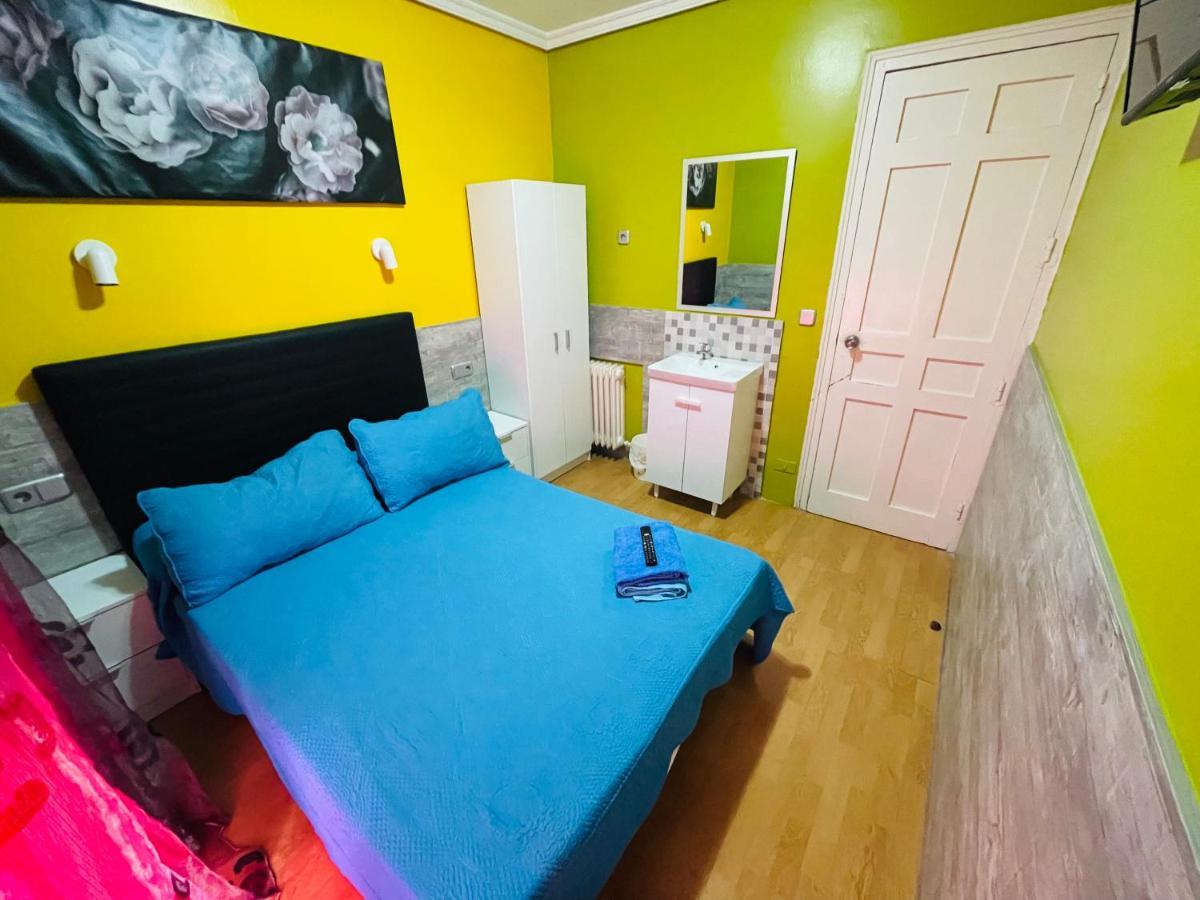 Hostal Numancia Madrid Dış mekan fotoğraf