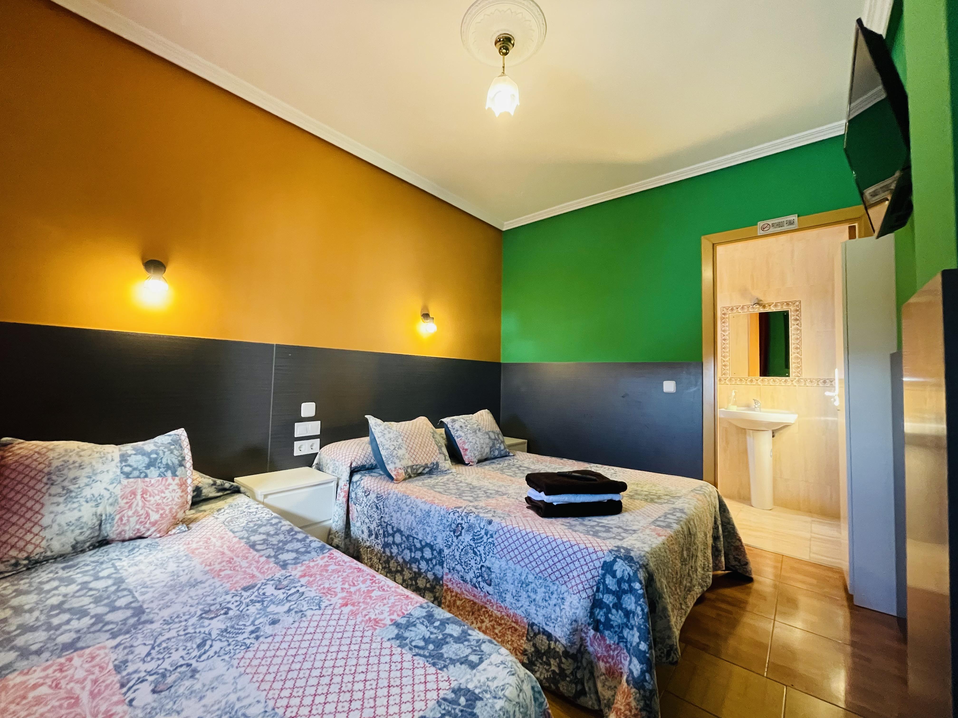 Hostal Numancia Madrid Dış mekan fotoğraf