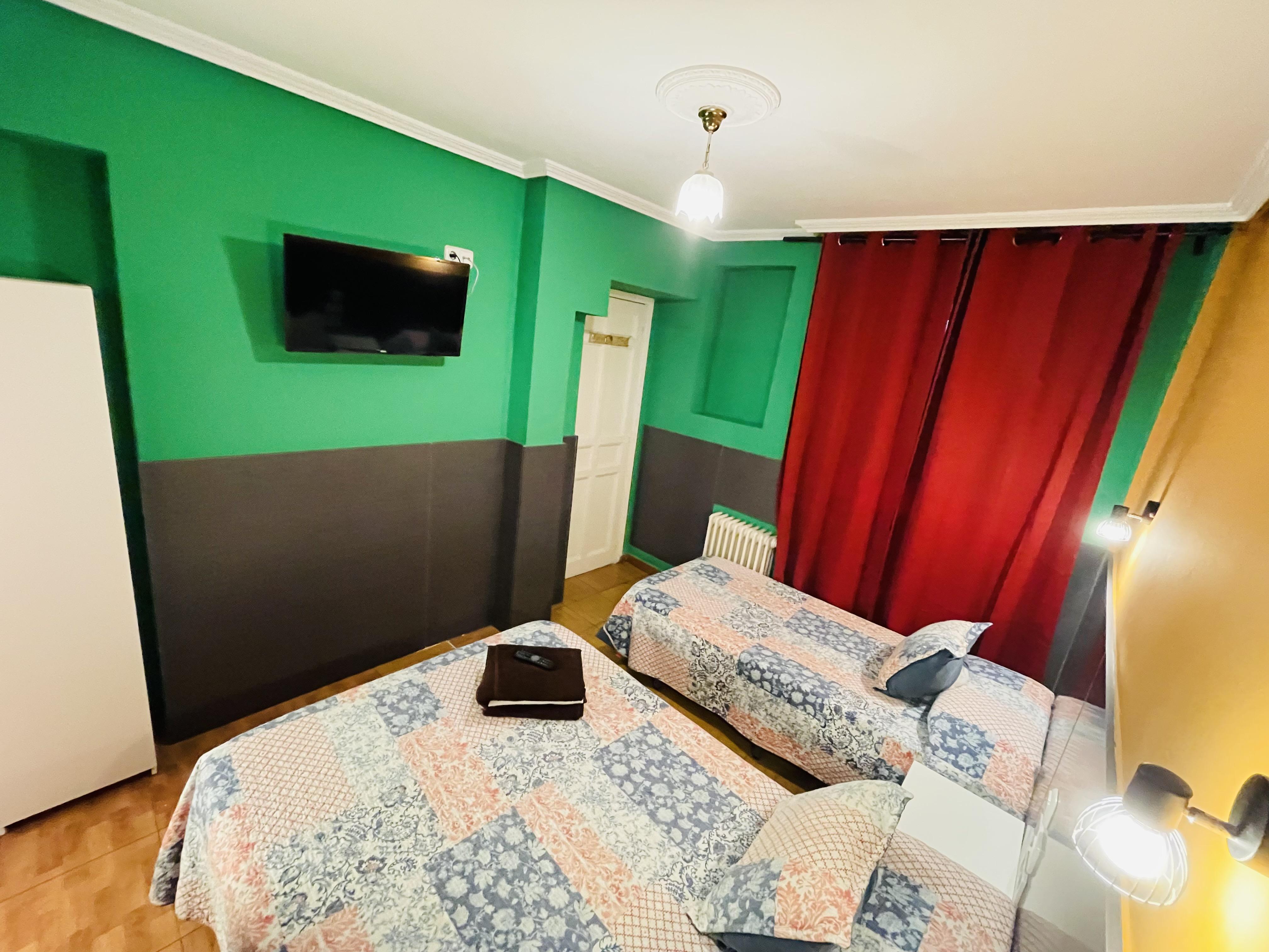 Hostal Numancia Madrid Dış mekan fotoğraf
