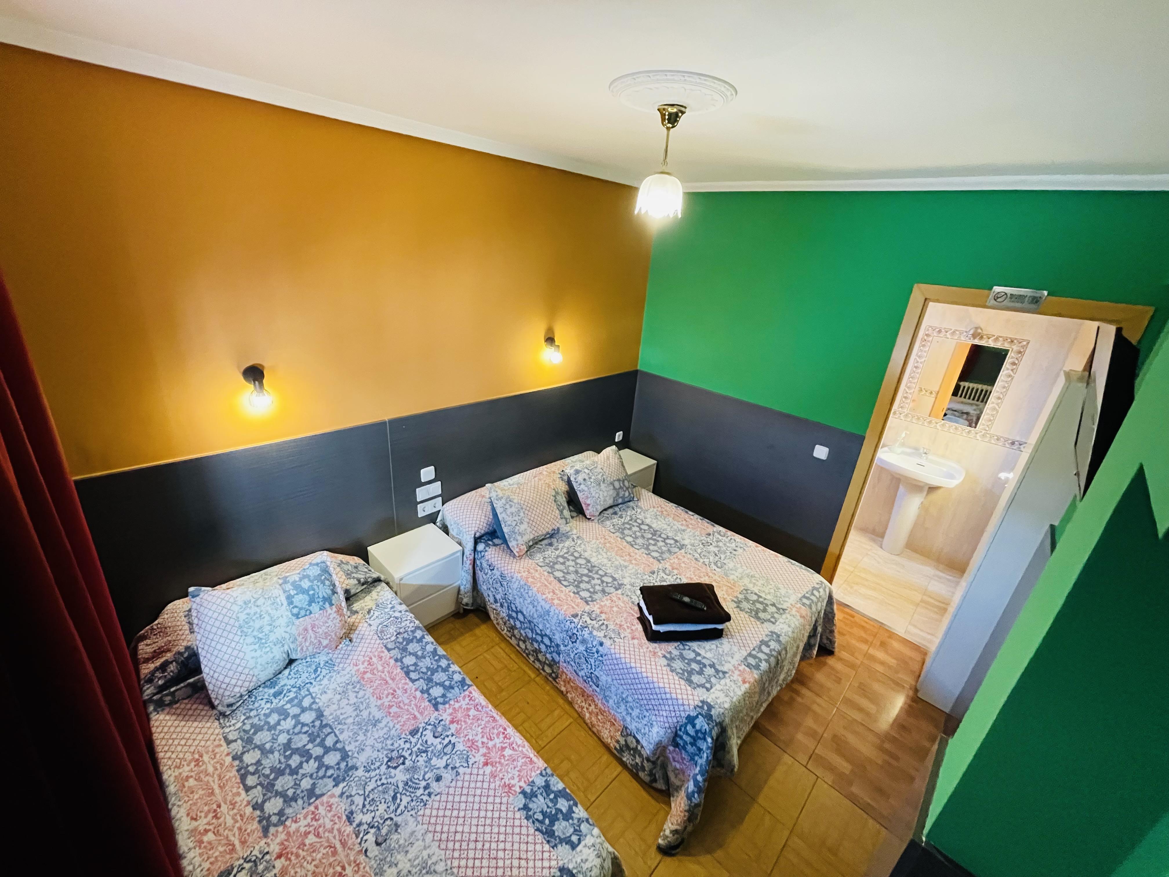 Hostal Numancia Madrid Dış mekan fotoğraf