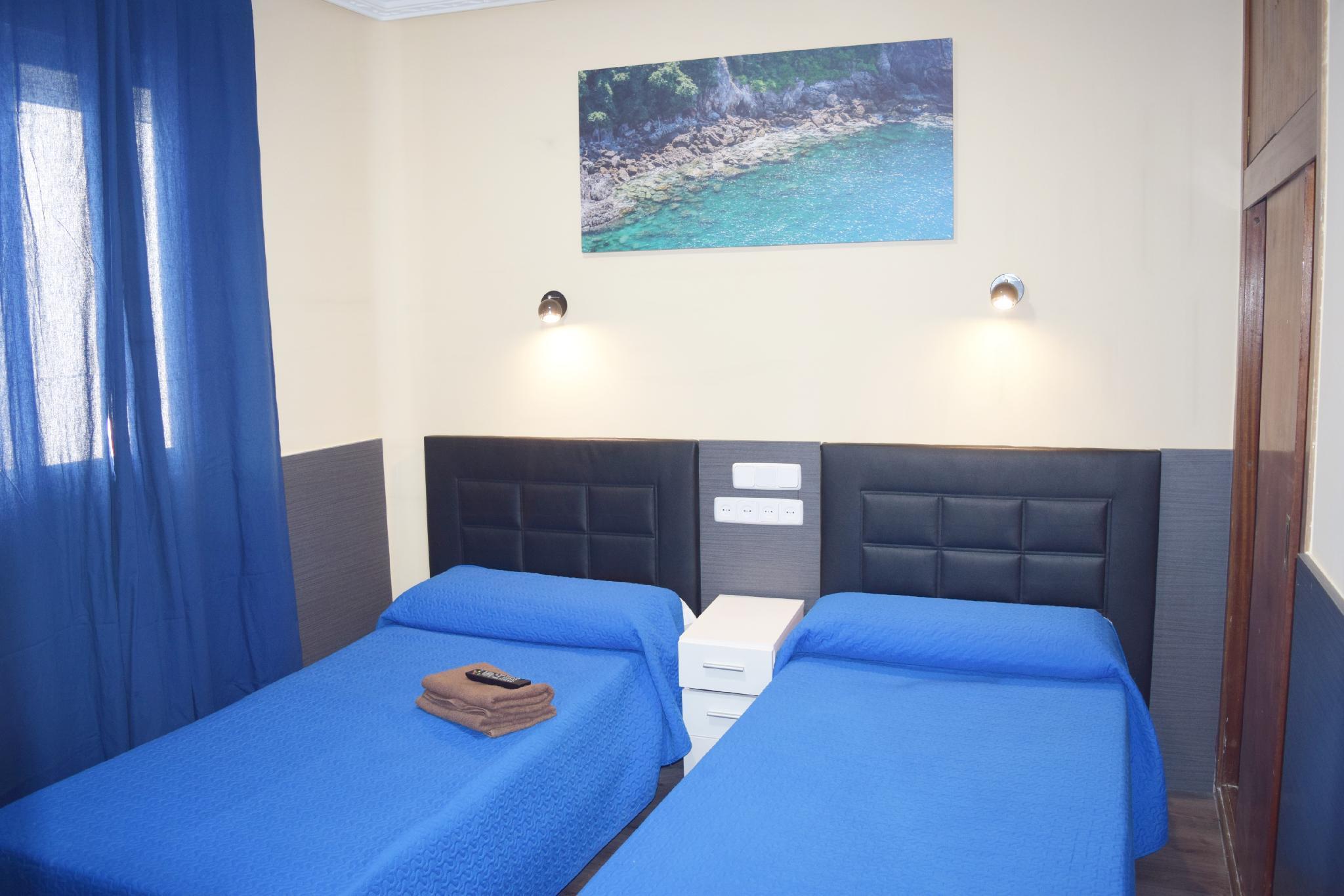 Hostal Numancia Madrid Dış mekan fotoğraf