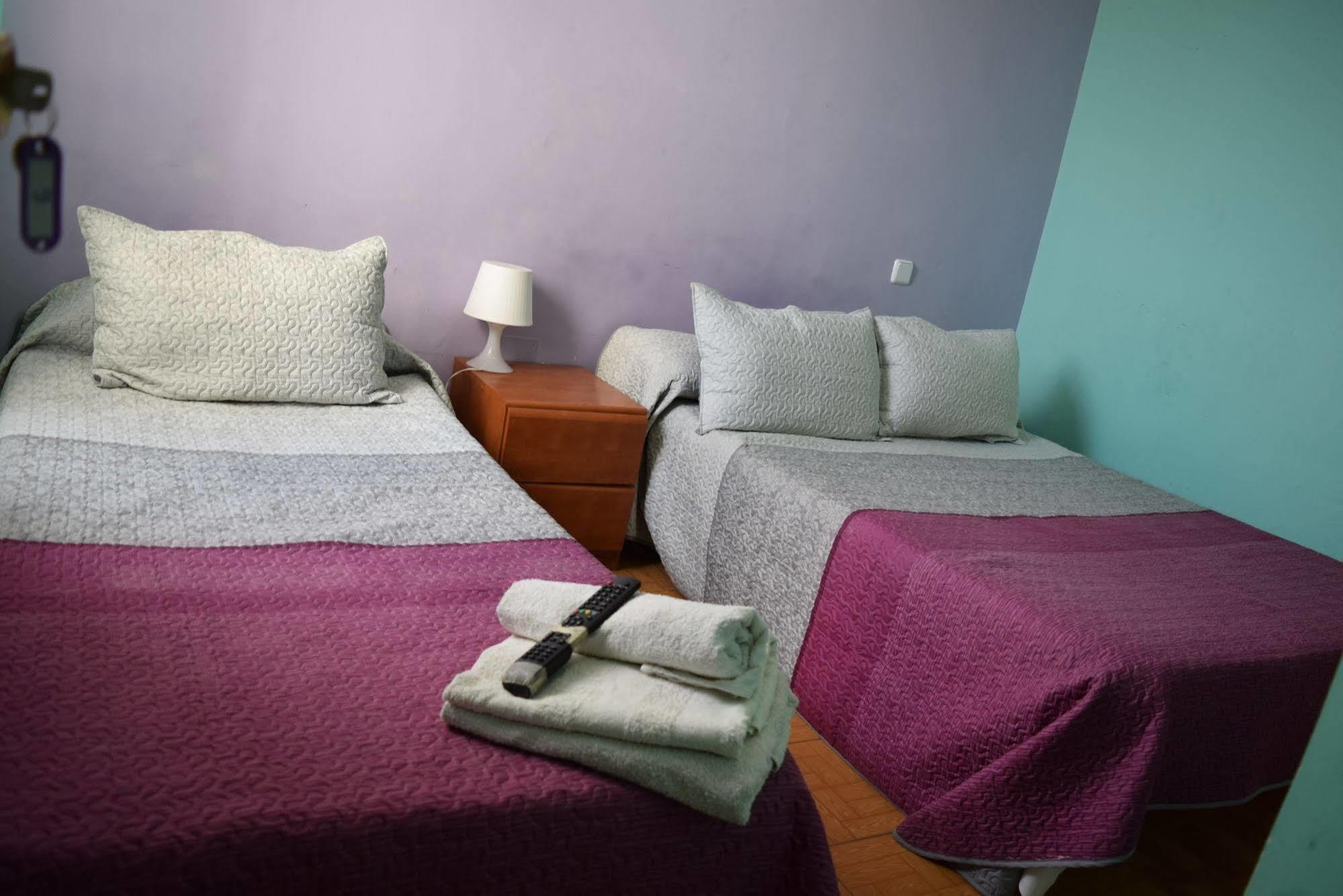 Hostal Numancia Madrid Dış mekan fotoğraf